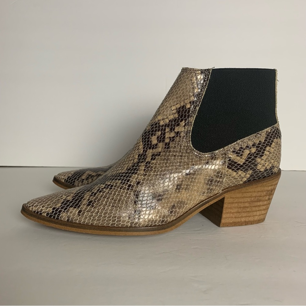 TOPSHOP FAUX SNAKE SKIN BOOTIES